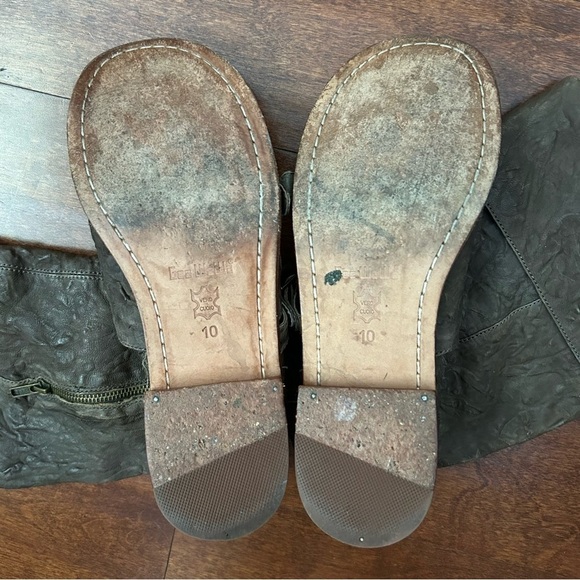 Gee Wawa Anthropologie Whimsigoth Green-ish Brown Monk Strap Boots, Size 10 - Picture 8 of 16